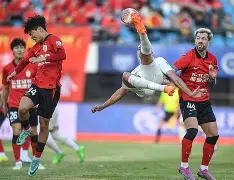 关于惊天逆转！曼联连追三球实现绝地反击，经验状态.的信息