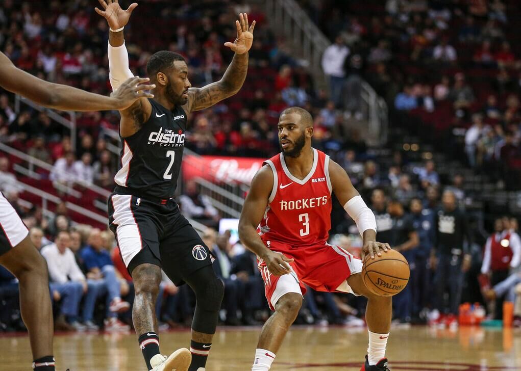  达拉斯独行侠签下湖人中锋替补 