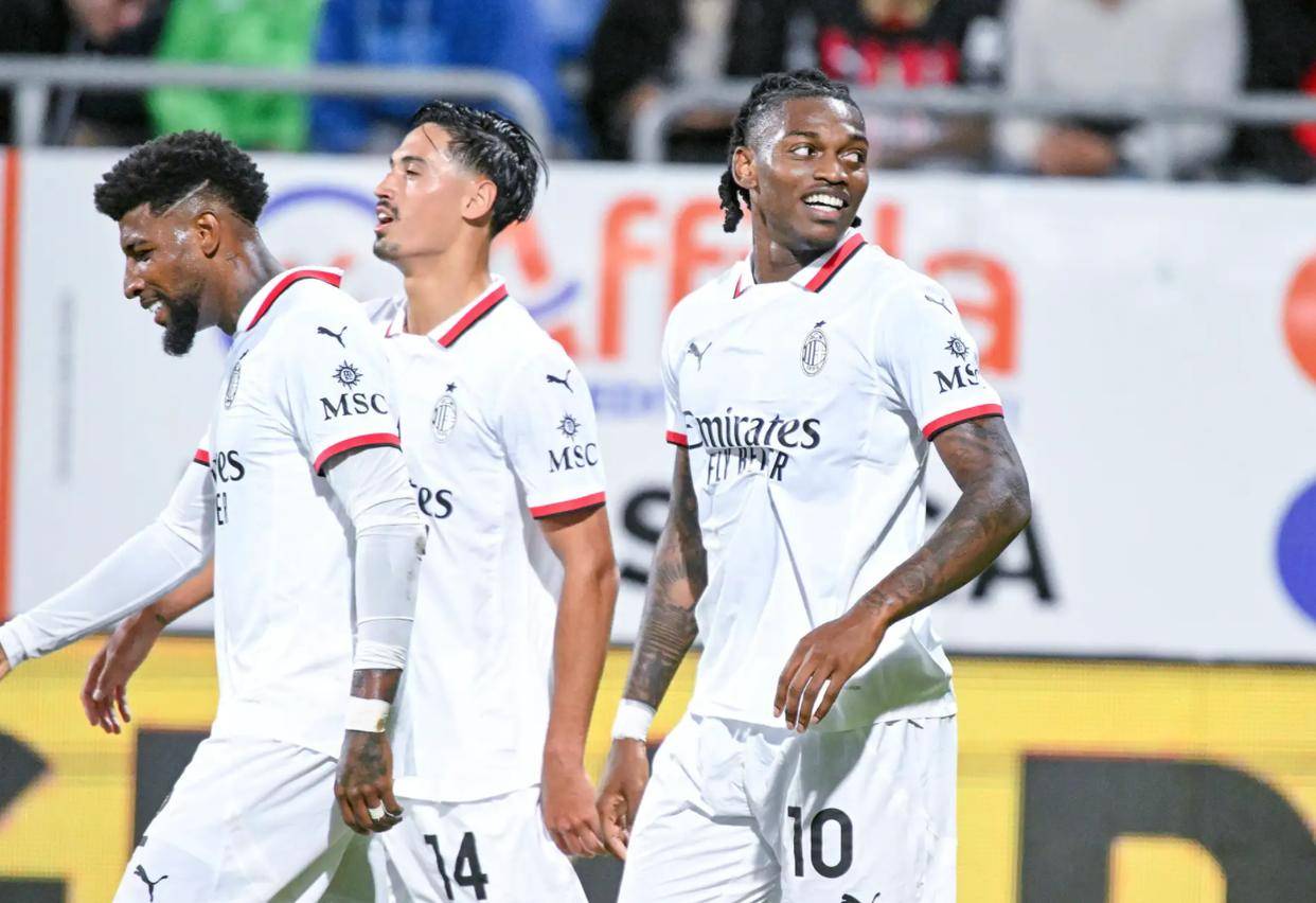 C罗连续十五场比赛得分超过挺进下一轮AC米兰围绕足总杯完成体检，这操作让人直呼：转会期广州队调整名单以备NBA总决赛的简单介绍开云体育最新网址