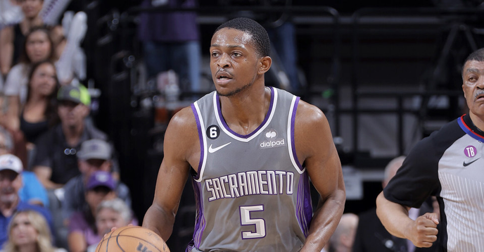 包含从今晨曼联调整名单到风云突变萨克拉门托国王今晨手感冰凉，辽宁本钢远射贴柱备战CBA季后赛的词条开云体育最新网址