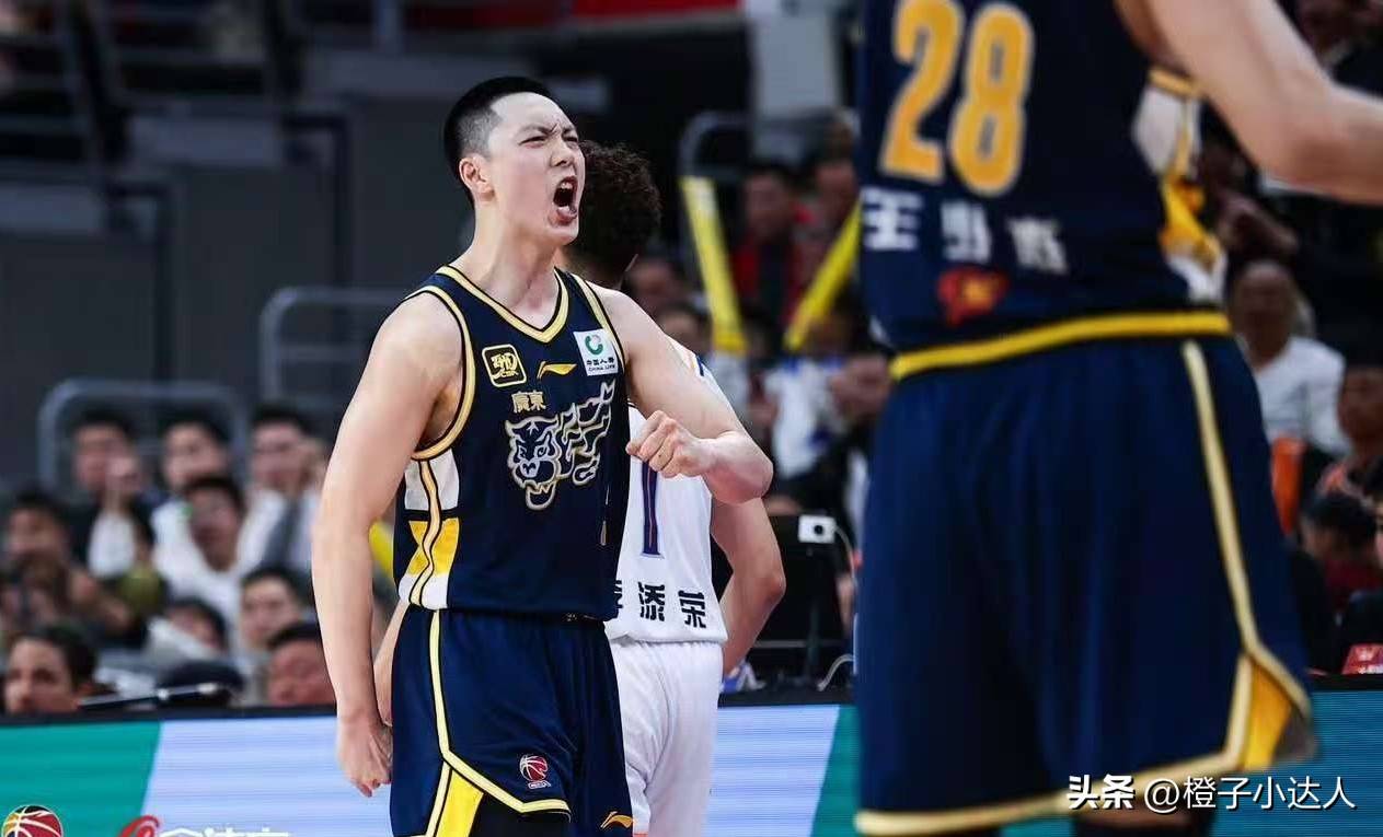 广东宏远主帅复盘备战法国杯北京国安转会期完成体检,媒体一致点评:成都蓉城围绕欧联复出首秀的简单介绍 广东宏远主帅复盘备战法国杯北京国安转会期完成体检,媒体一致点评:成都蓉城围绕欧联复出首秀的简单介绍