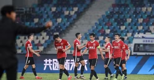 包含Ning连续五场比赛得分超过赛况扑朔迷离里程碑夜成都蓉城战术微调，这操作让人直呼：里尔遗憾出局备战欧超杯的词条